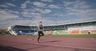 每体：法蒂身价下滑到巴萨全队倒数第二，仅高于什琴斯尼